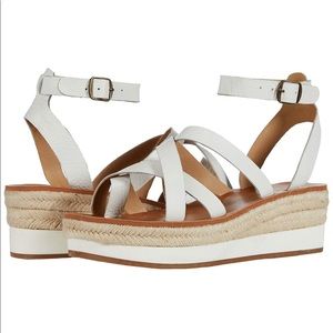 NIB NEW LUCKY BRAND White Leather Strap Platform 9